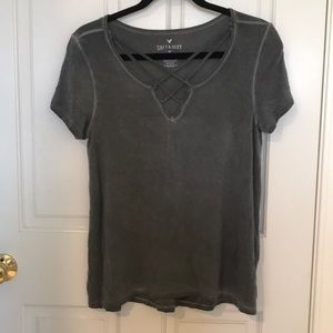 Criss cross t-shirt